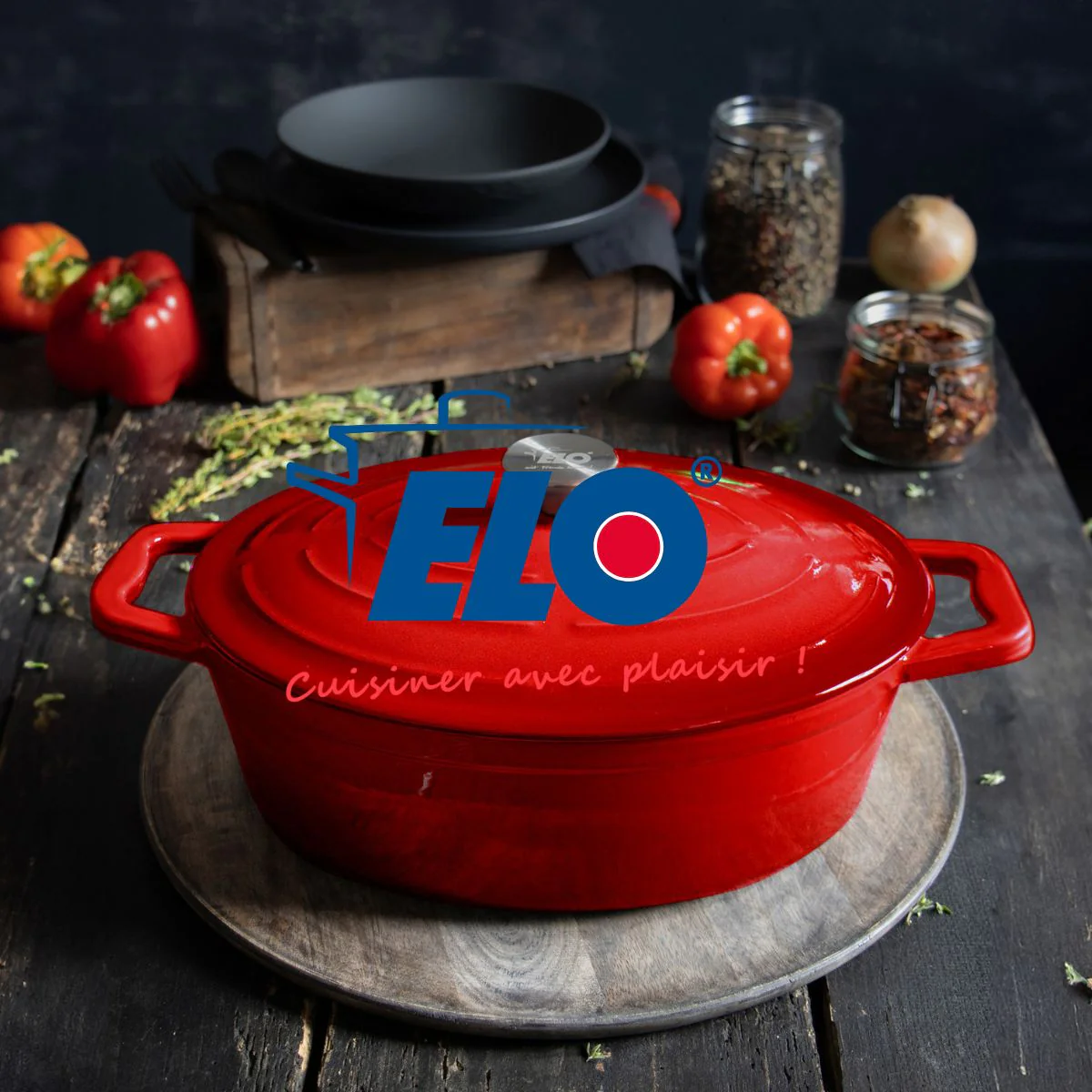 Cocotte ovale en fonte émaillée 33 cm de long rouge cerise 4,9 L Elo - Image 9