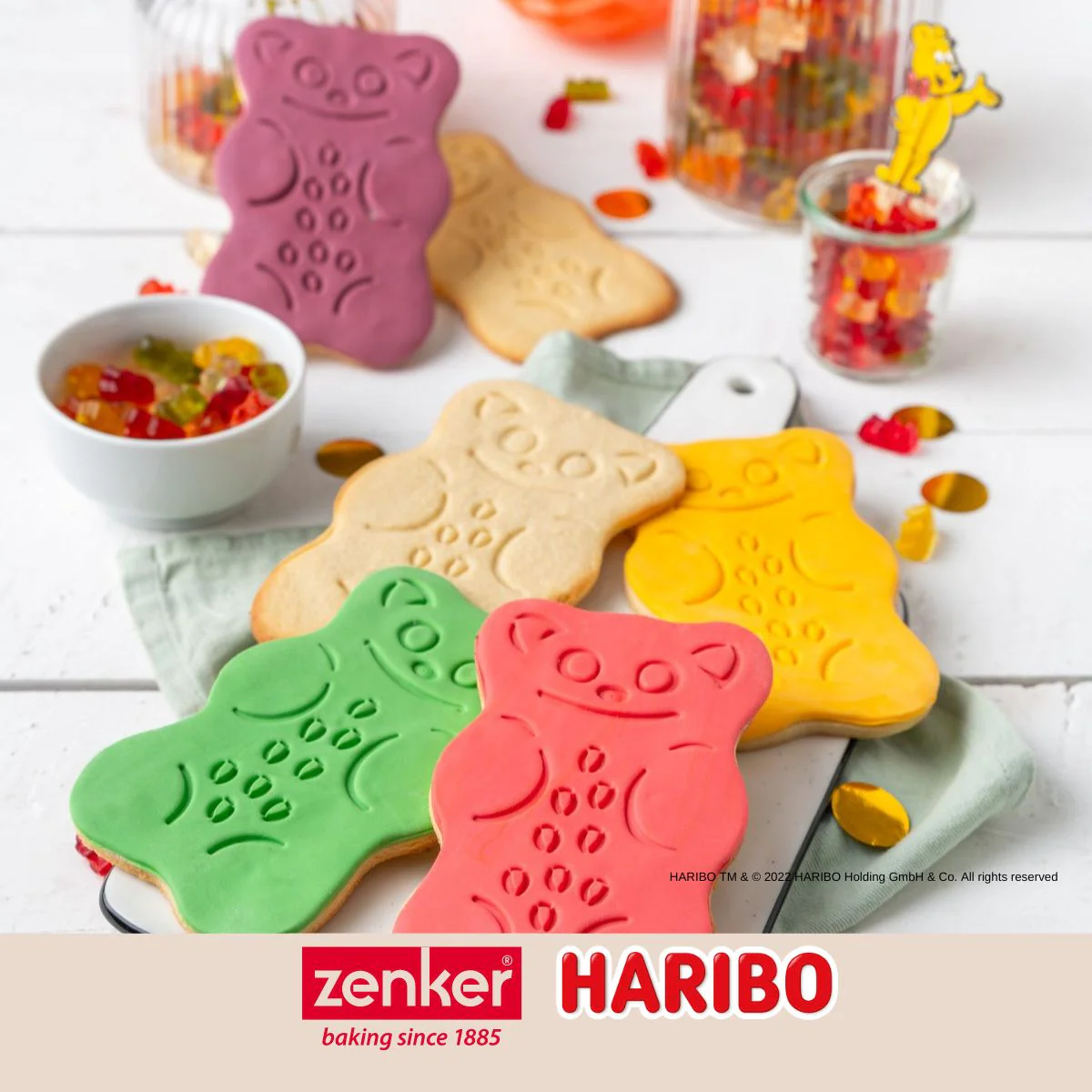 Emporte-pièce biscuits 2 en 1 en plastique Zenker Haribo - Image 2