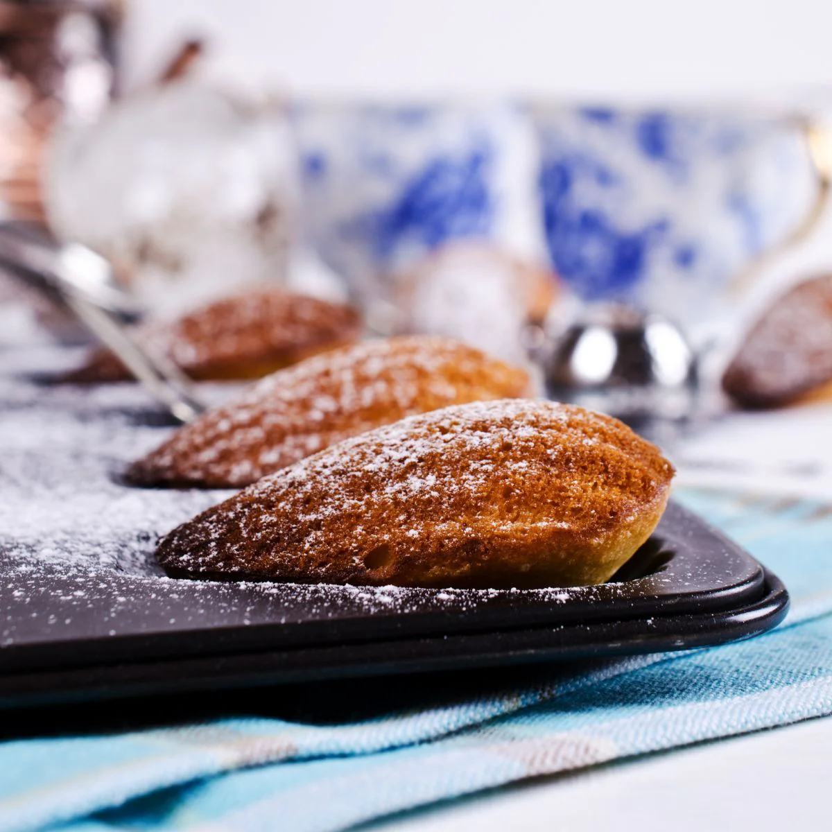 Lot de 2 moules à madeleines 12 empreintes Zenker Spécial Countries - Image 4